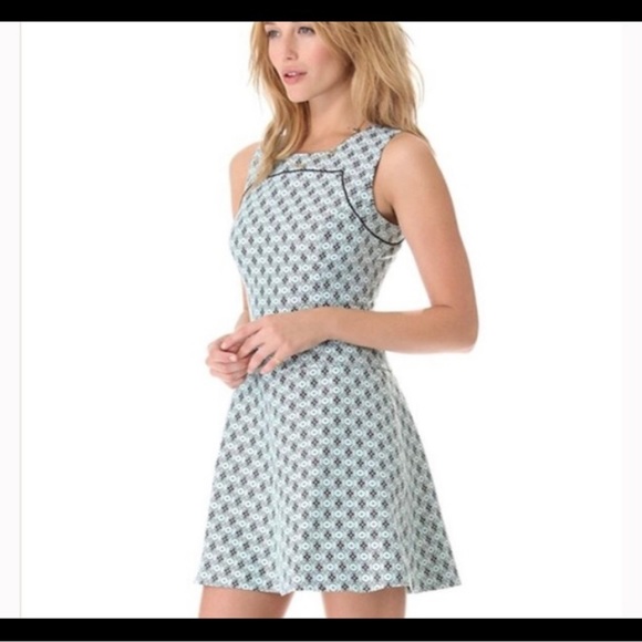 Club Monaco Dress Size 2 - Picture 2 of 11